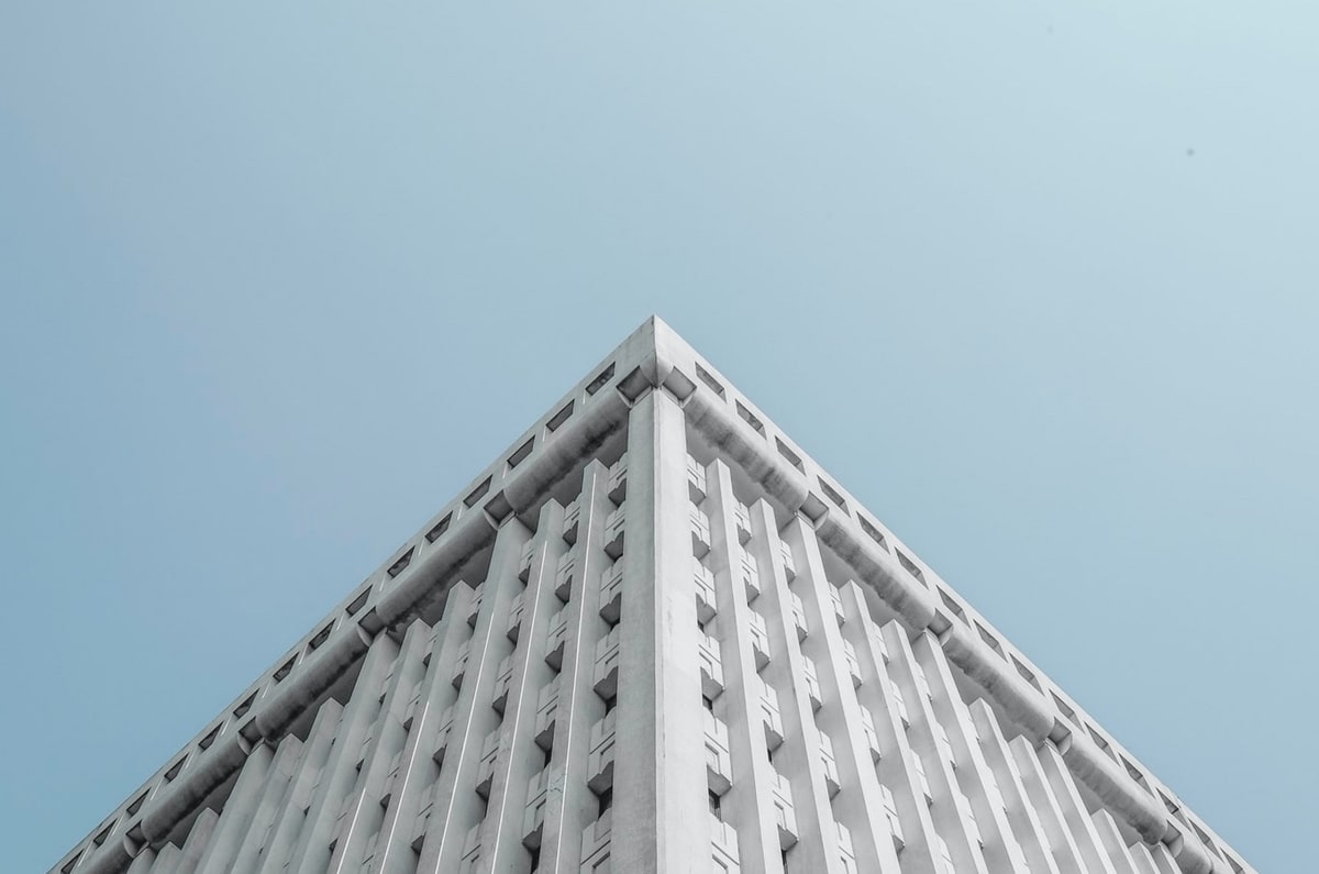 欧乐影院像排错：先查相关有没有写成因果，再把截图补上下文（不费劲但管用）